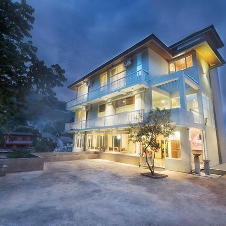 Sobaya Hotel 캔디 외부 사진